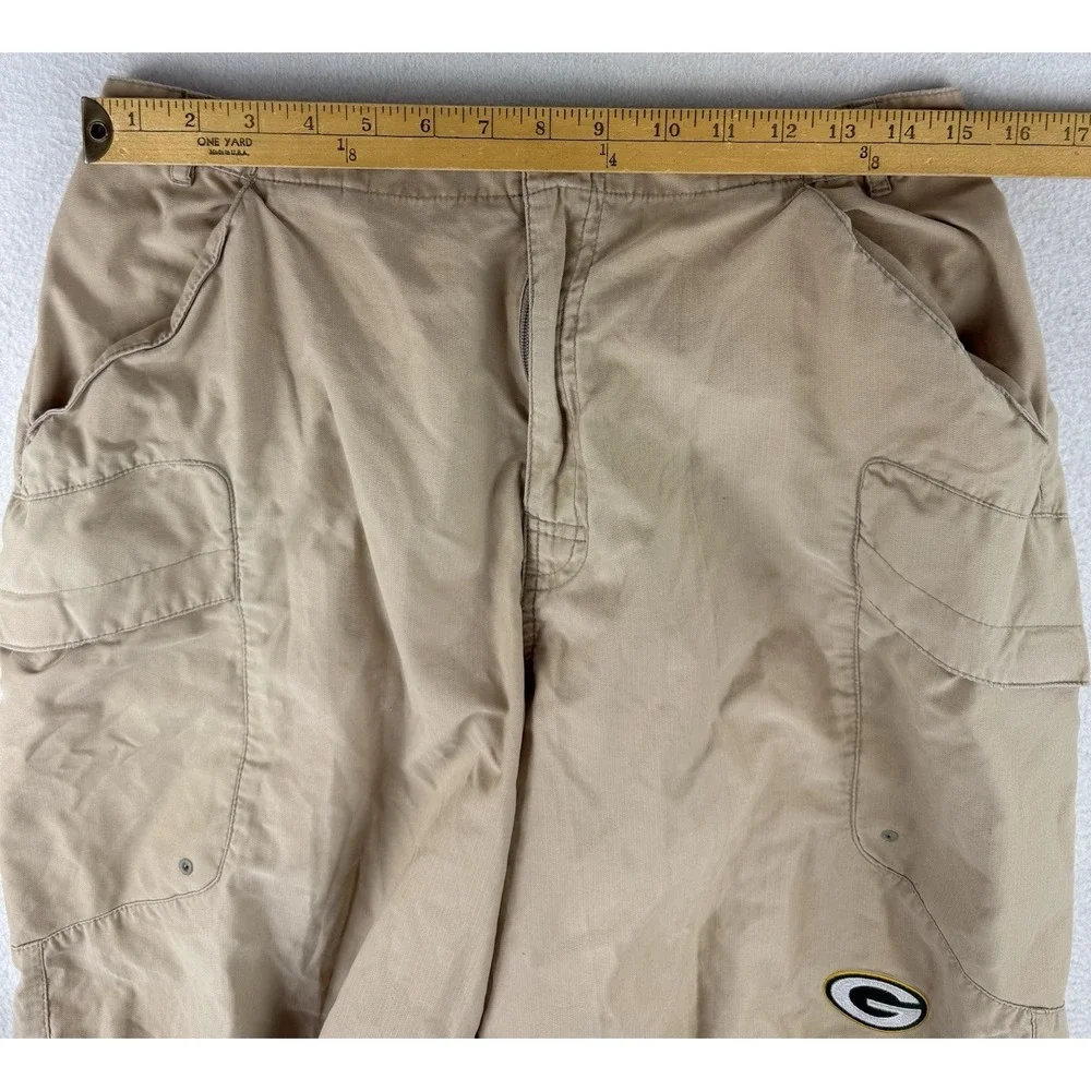 Reebok On Field Green Bay Packers Shorts P. McKenzie‎ 2010 Team Physician 30